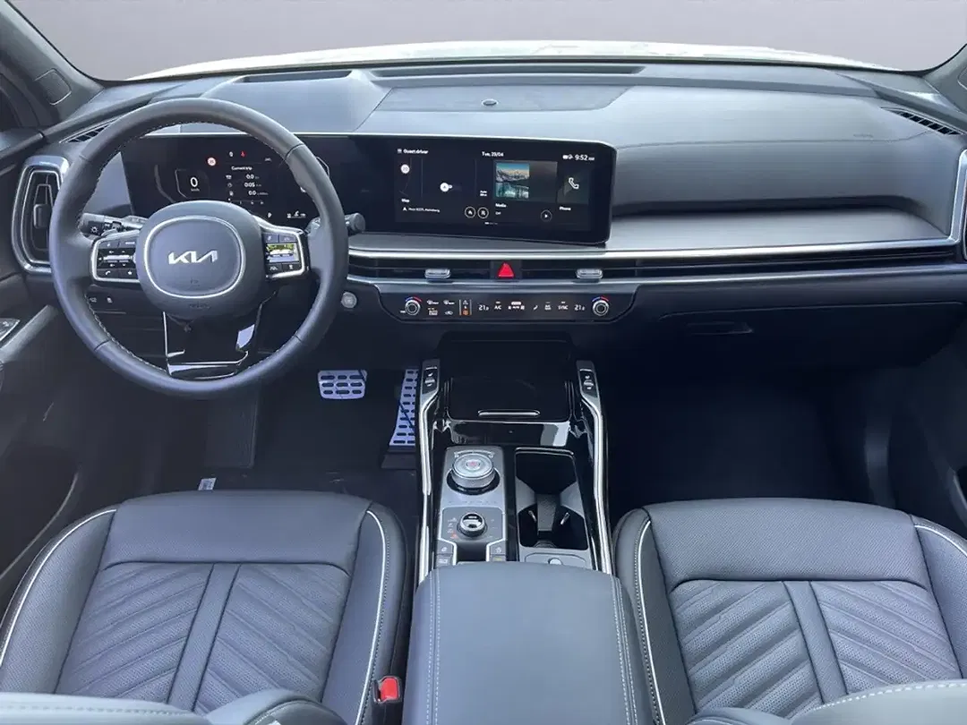 Kia Sorento - Thumbnail 10