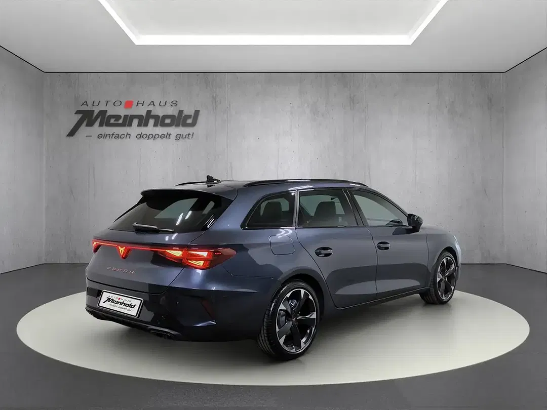CUPRA Leon - Thumbnail 2