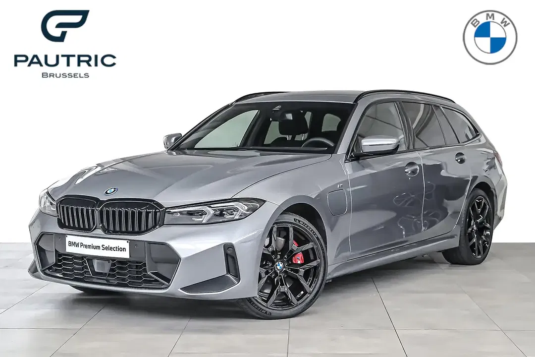 BMW 330 - Thumbnail 1