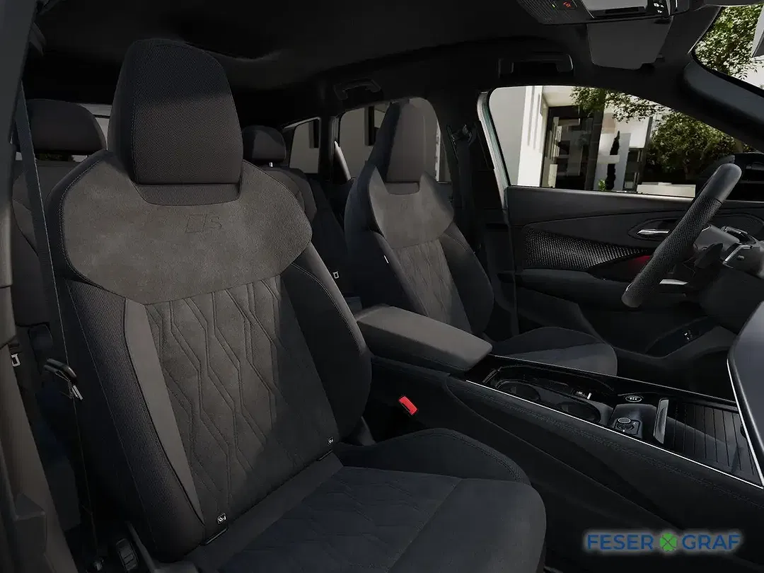 Audi Q3 - Thumbnail 7