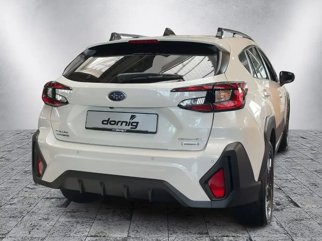 Subaru Crosstrek - Thumbnail 2