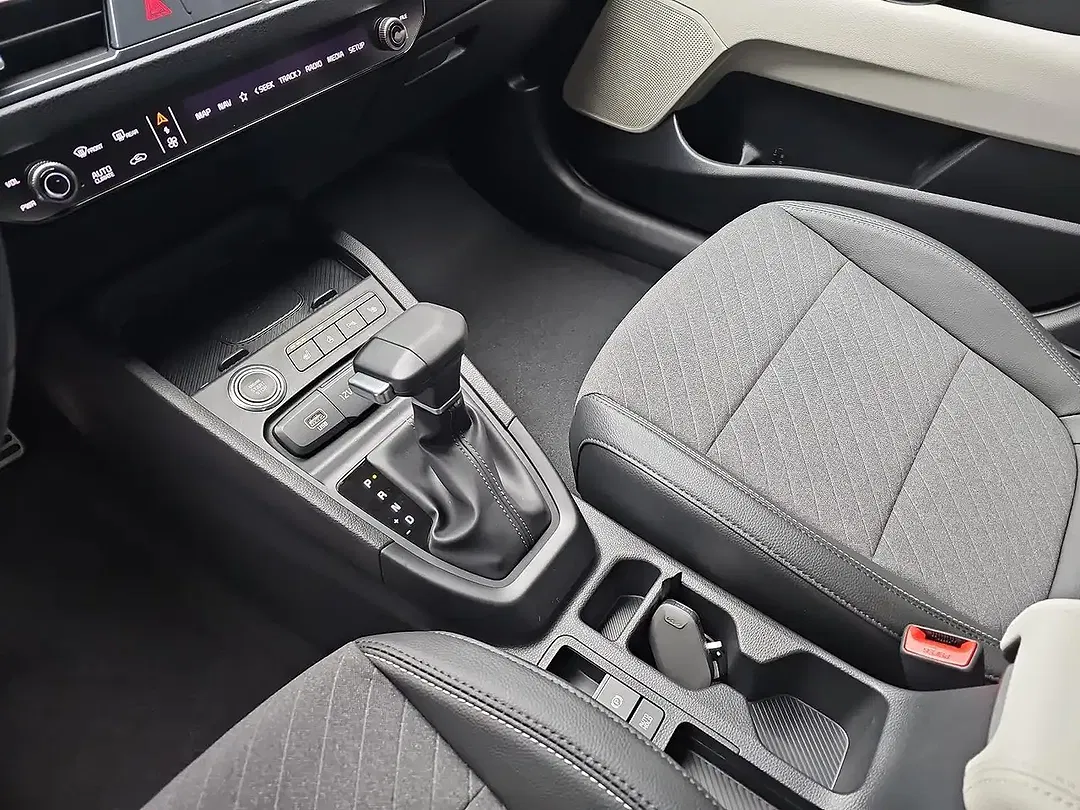 Kia Stonic - Thumbnail 12
