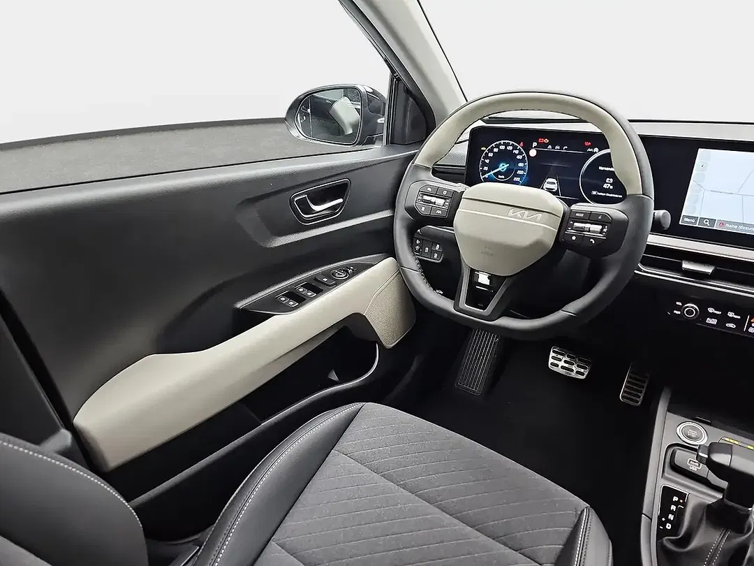 Kia Stonic - Thumbnail 8