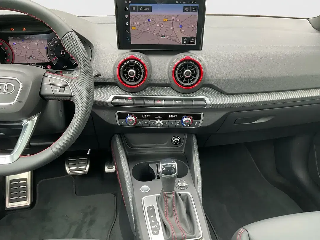 Audi Q2 - Thumbnail 11