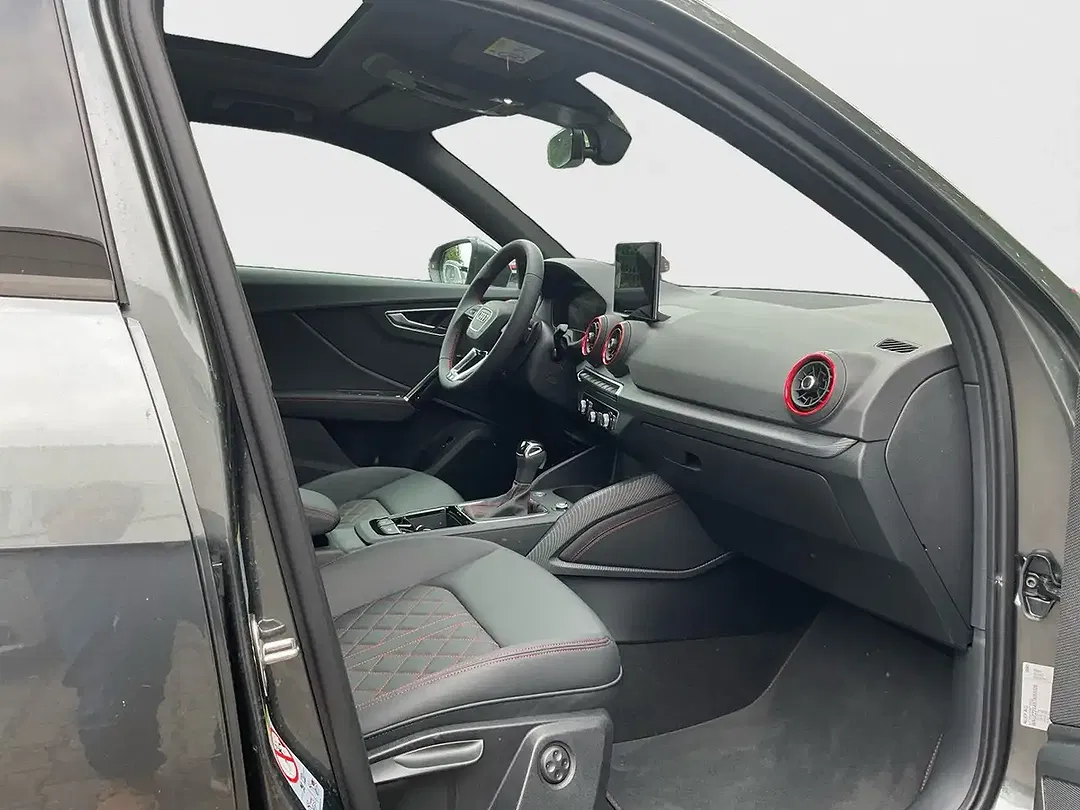 Audi Q2 - Thumbnail 15