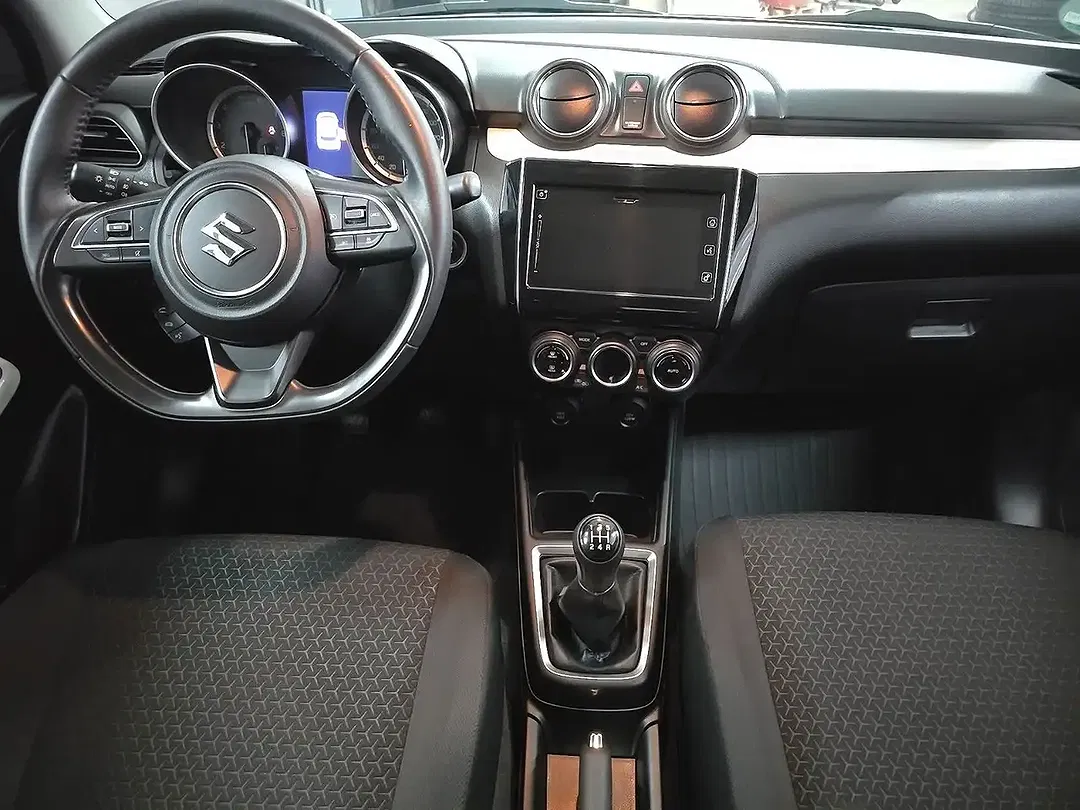 Suzuki Swift - Thumbnail 13