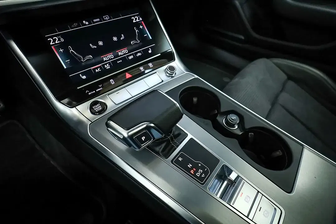 Audi A6 - Thumbnail 15