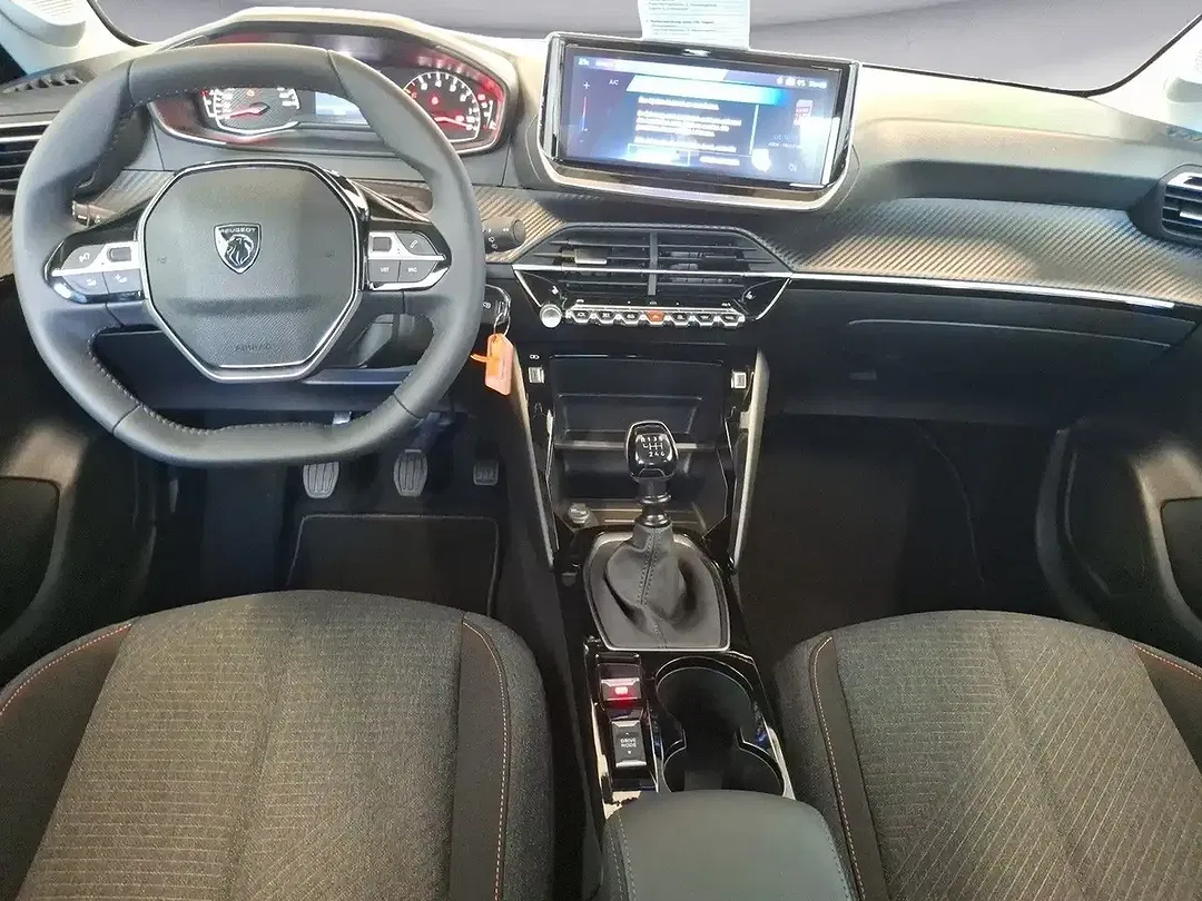 Peugeot 208 - Thumbnail 8
