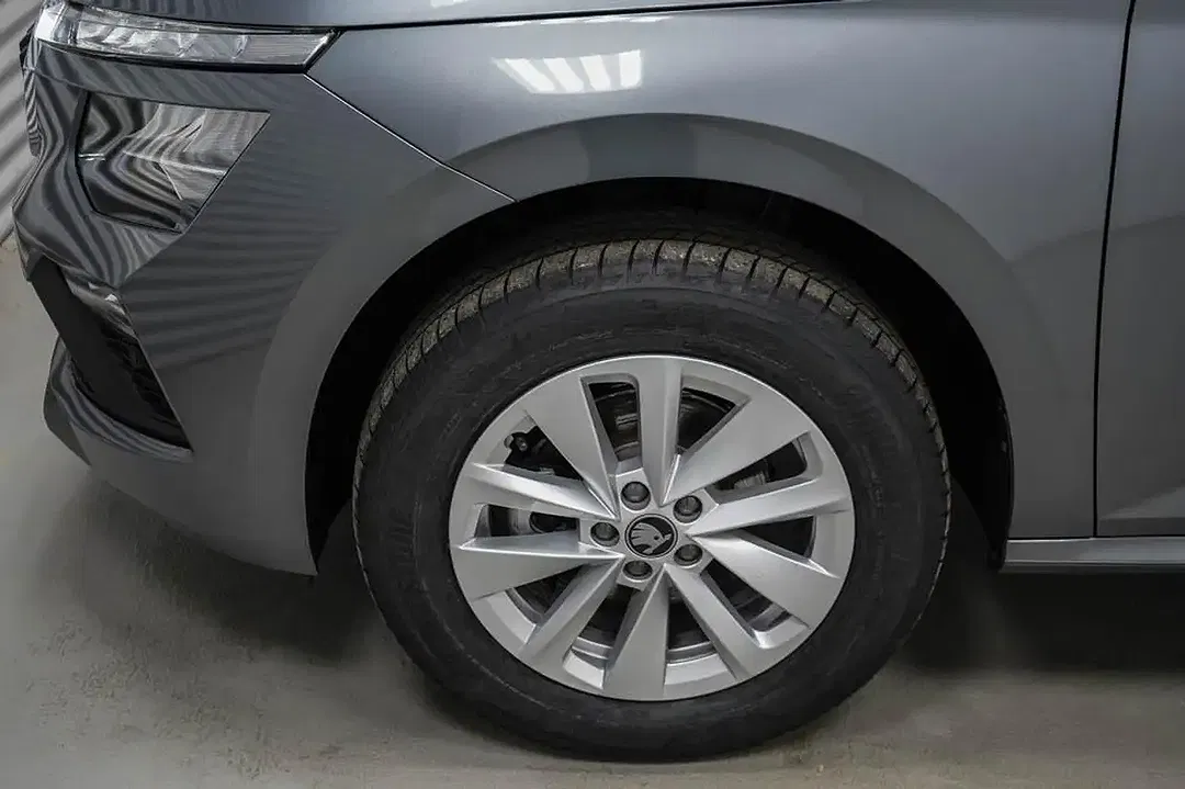 Skoda Kamiq - Thumbnail 4