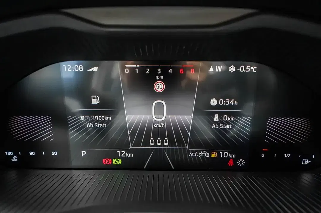 Skoda Kamiq - Thumbnail 9