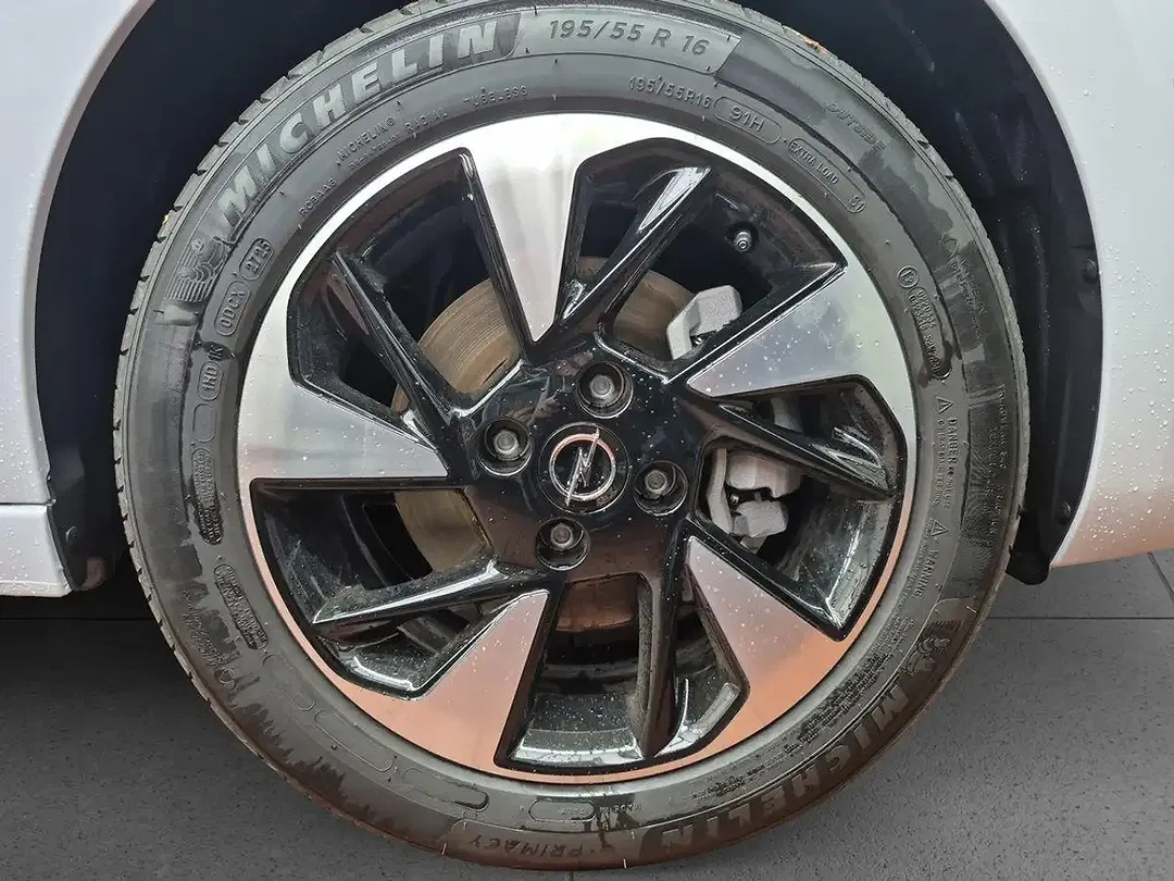 Opel Corsa-e - Thumbnail 5