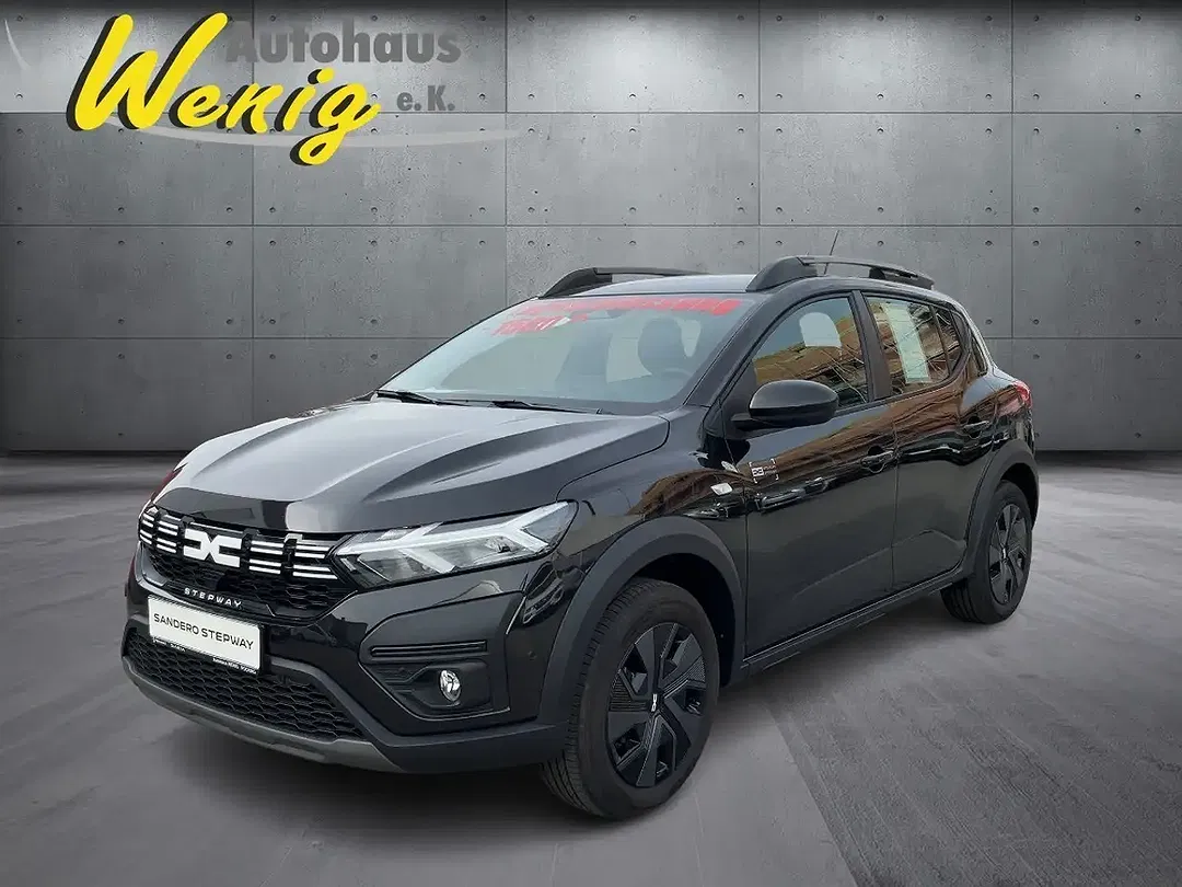 Dacia Sandero - Thumbnail 1