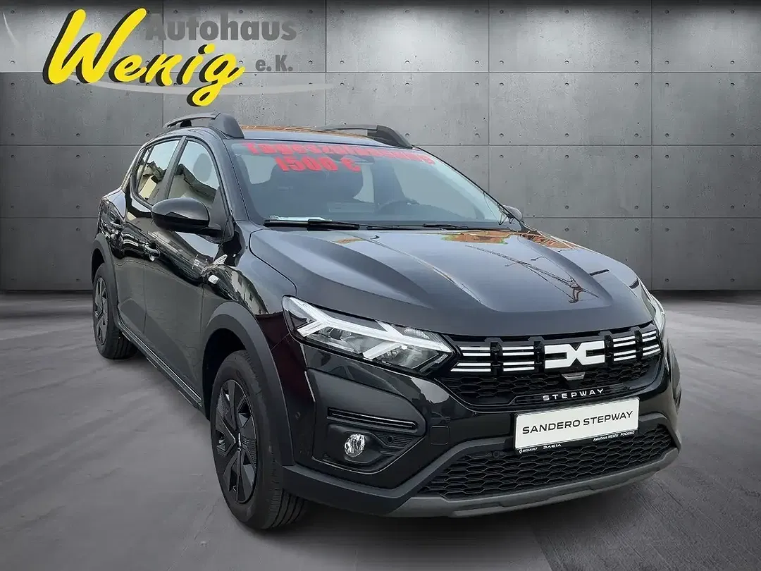 Dacia Sandero - Thumbnail 2