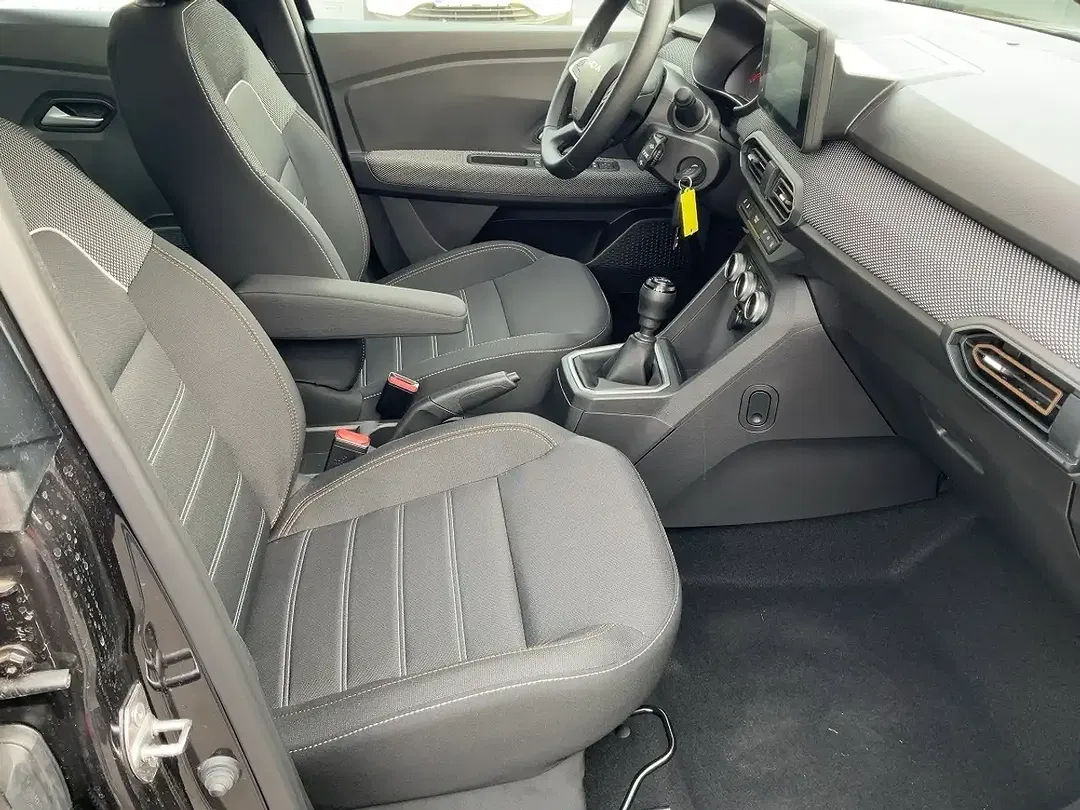 Dacia Sandero - Thumbnail 7