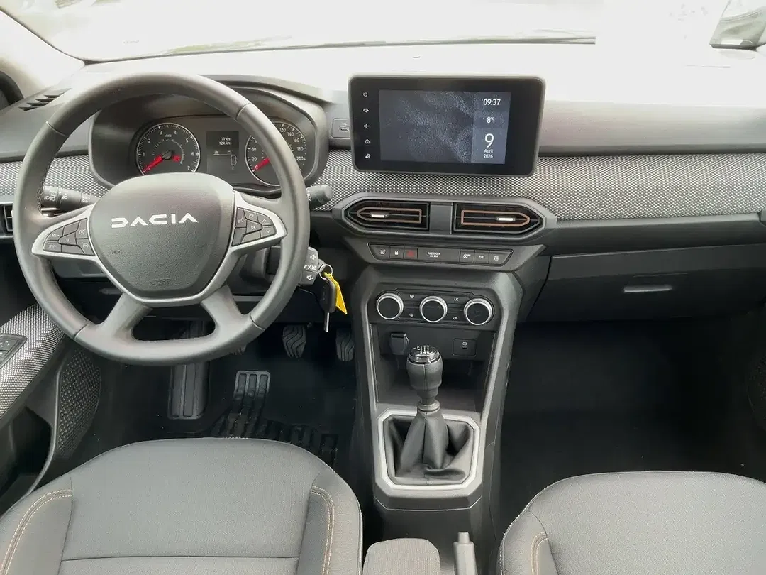 Dacia Sandero - Thumbnail 9