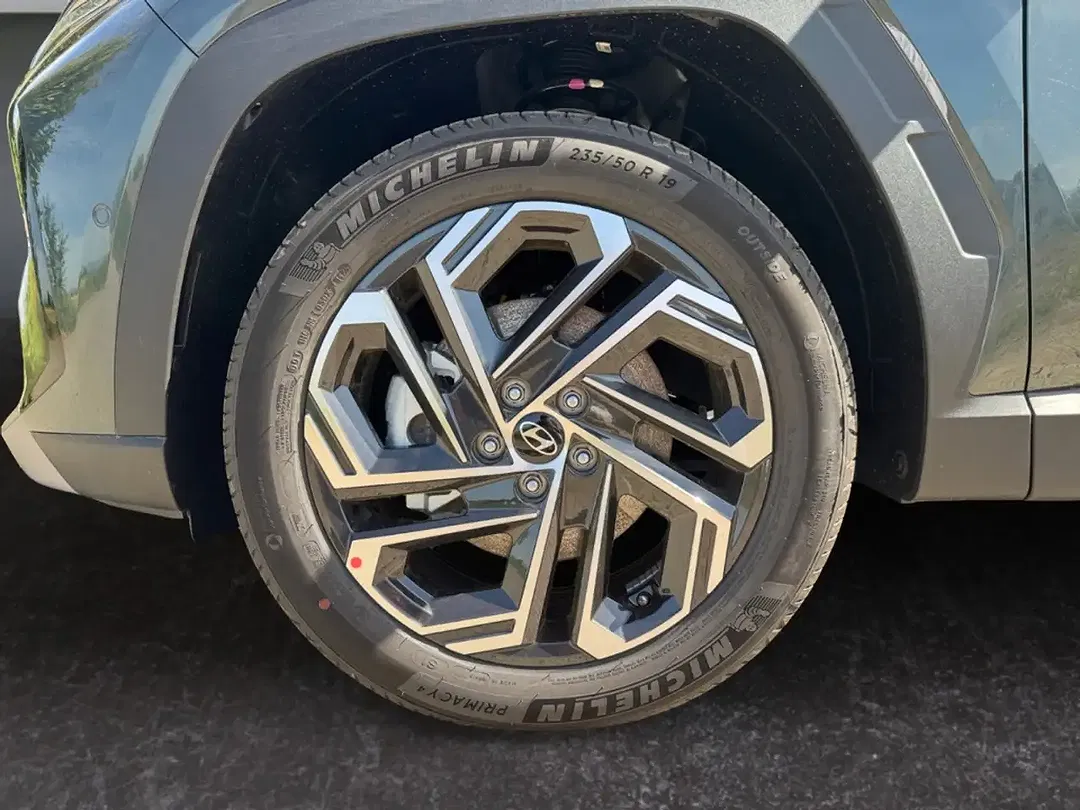 Hyundai TUCSON - Thumbnail 14