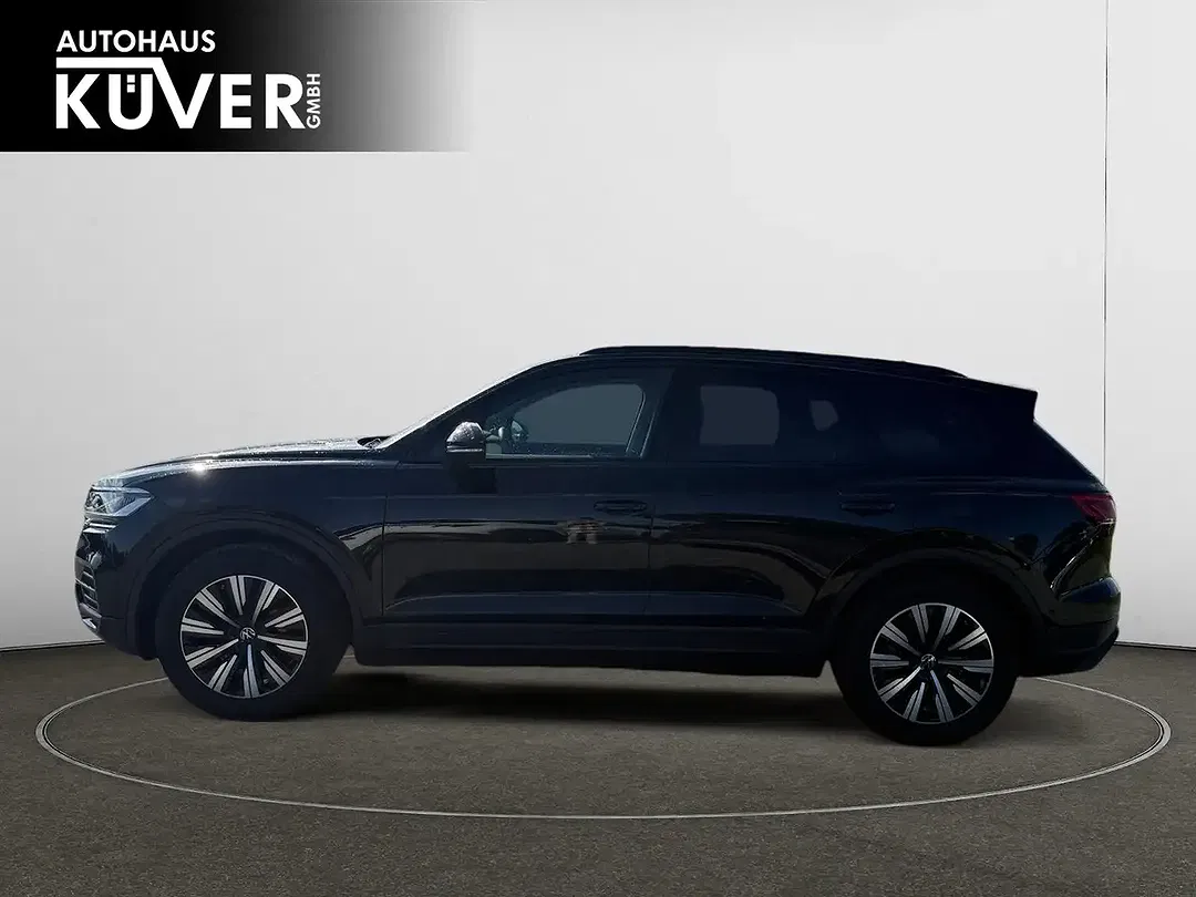 Volkswagen Touareg - Thumbnail 3