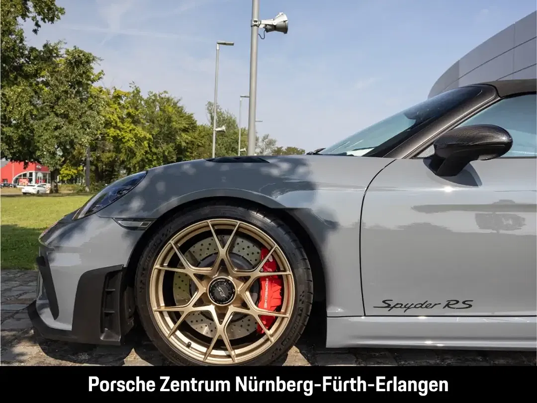 Porsche 718 Spyder - Thumbnail 12