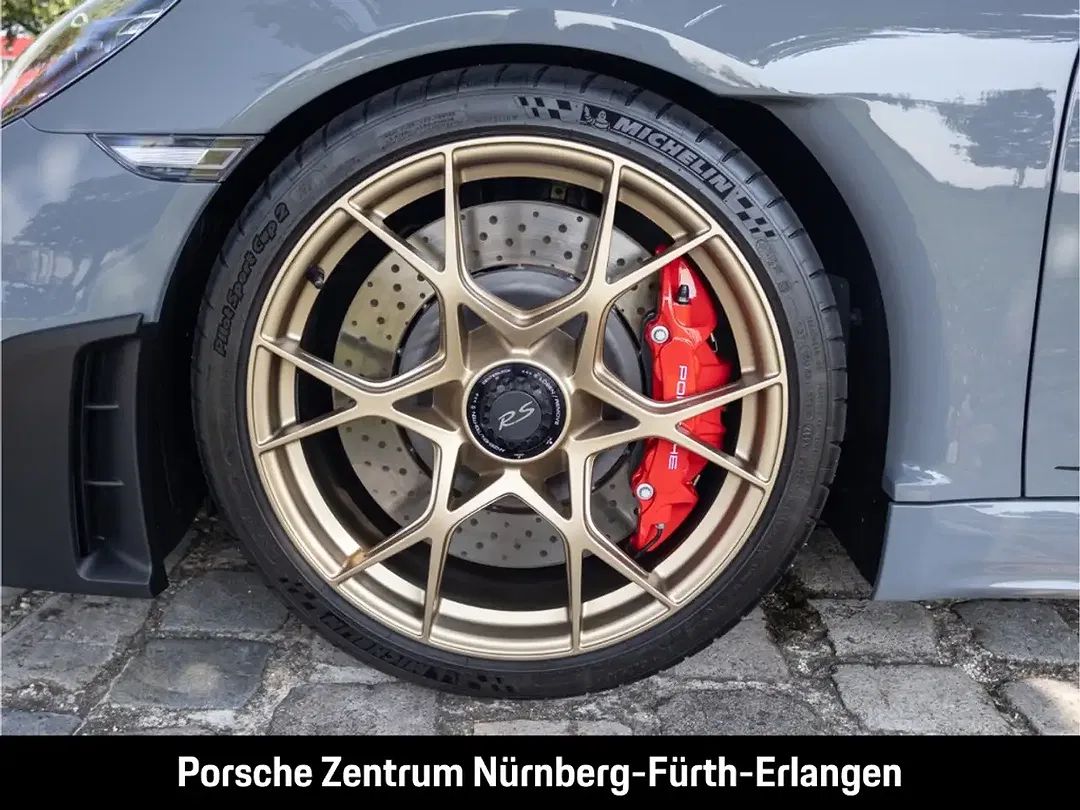 Porsche 718 Spyder - Thumbnail 9