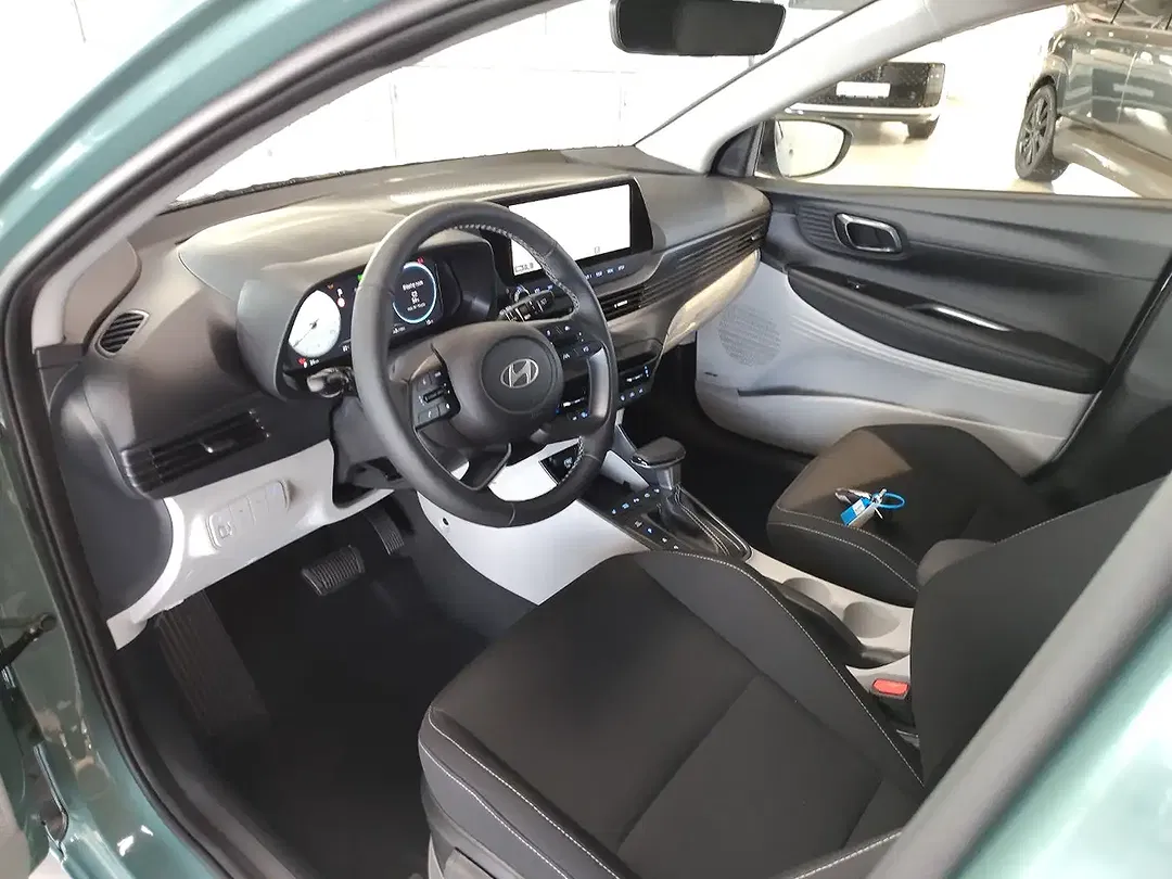 Hyundai i20 - Thumbnail 13