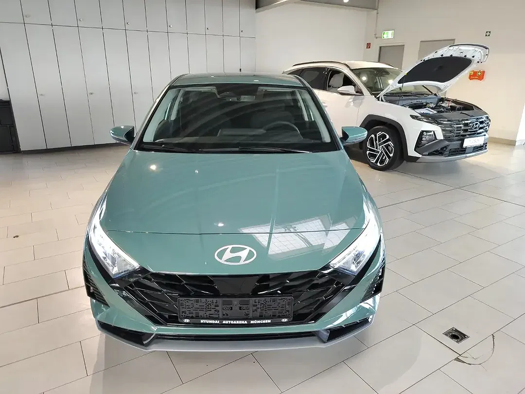 Hyundai i20 - Thumbnail 3