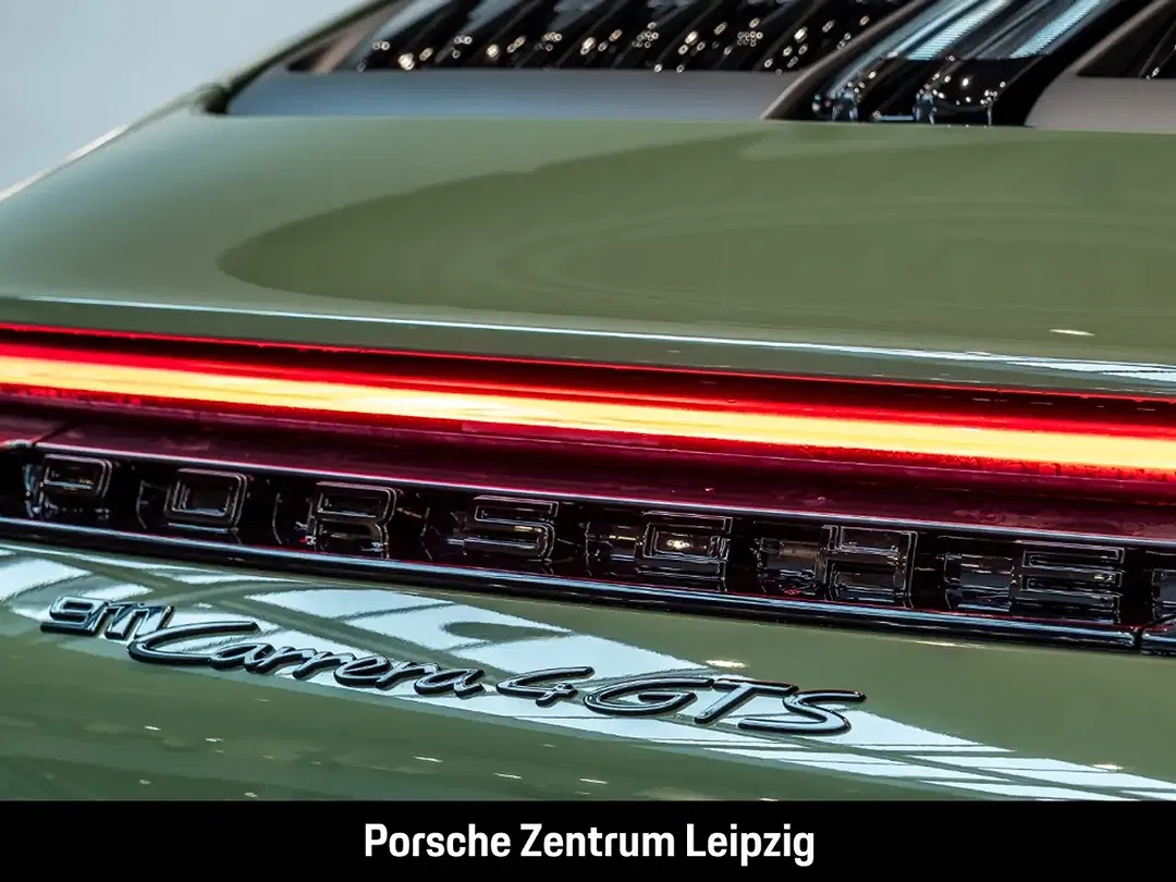Porsche 992 - Thumbnail 13