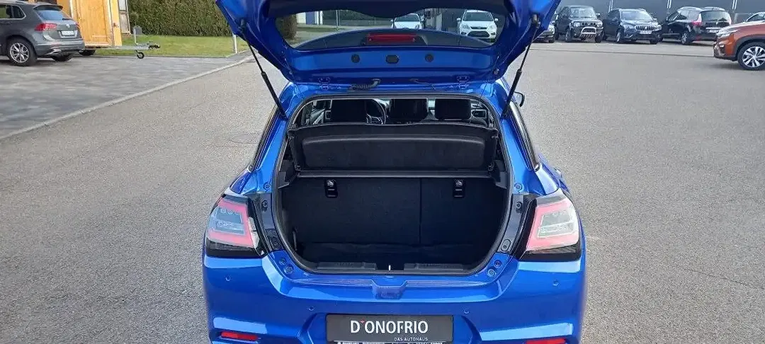 Suzuki Swift - Thumbnail 7