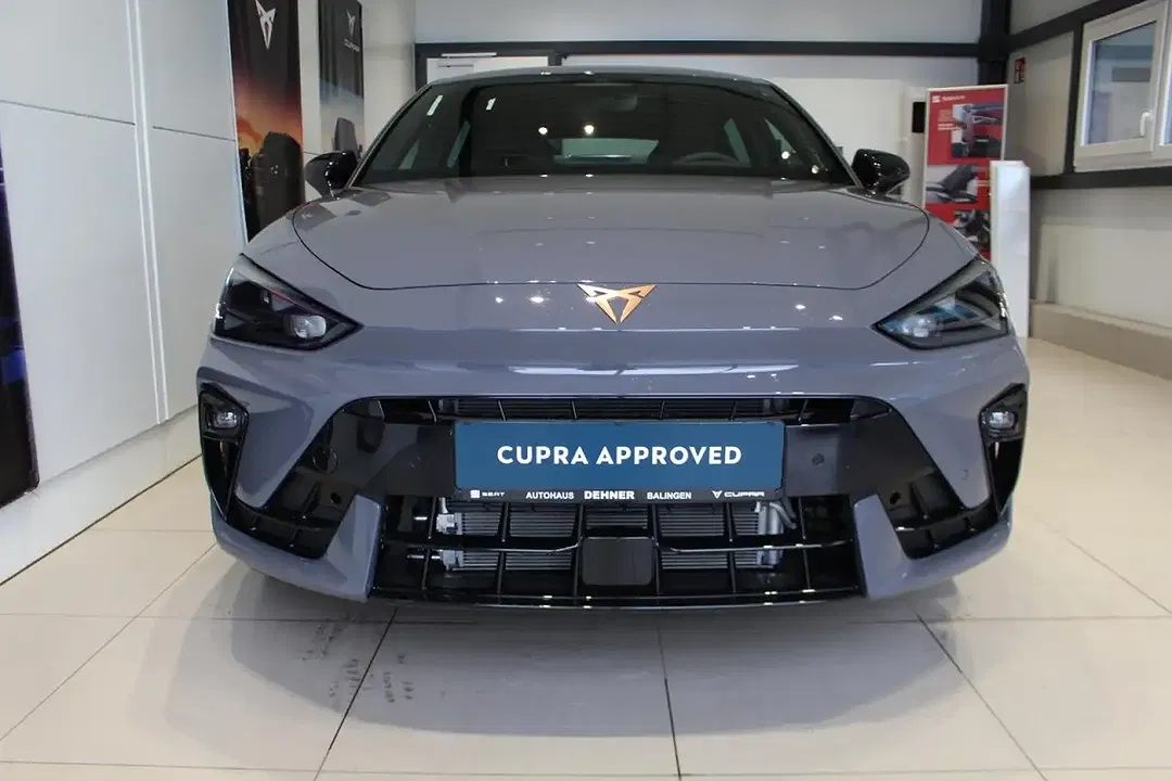 CUPRA Leon - Thumbnail 3