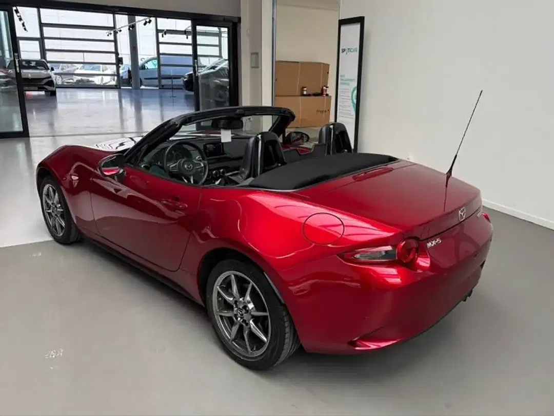 Mazda MX-5 - Thumbnail 18