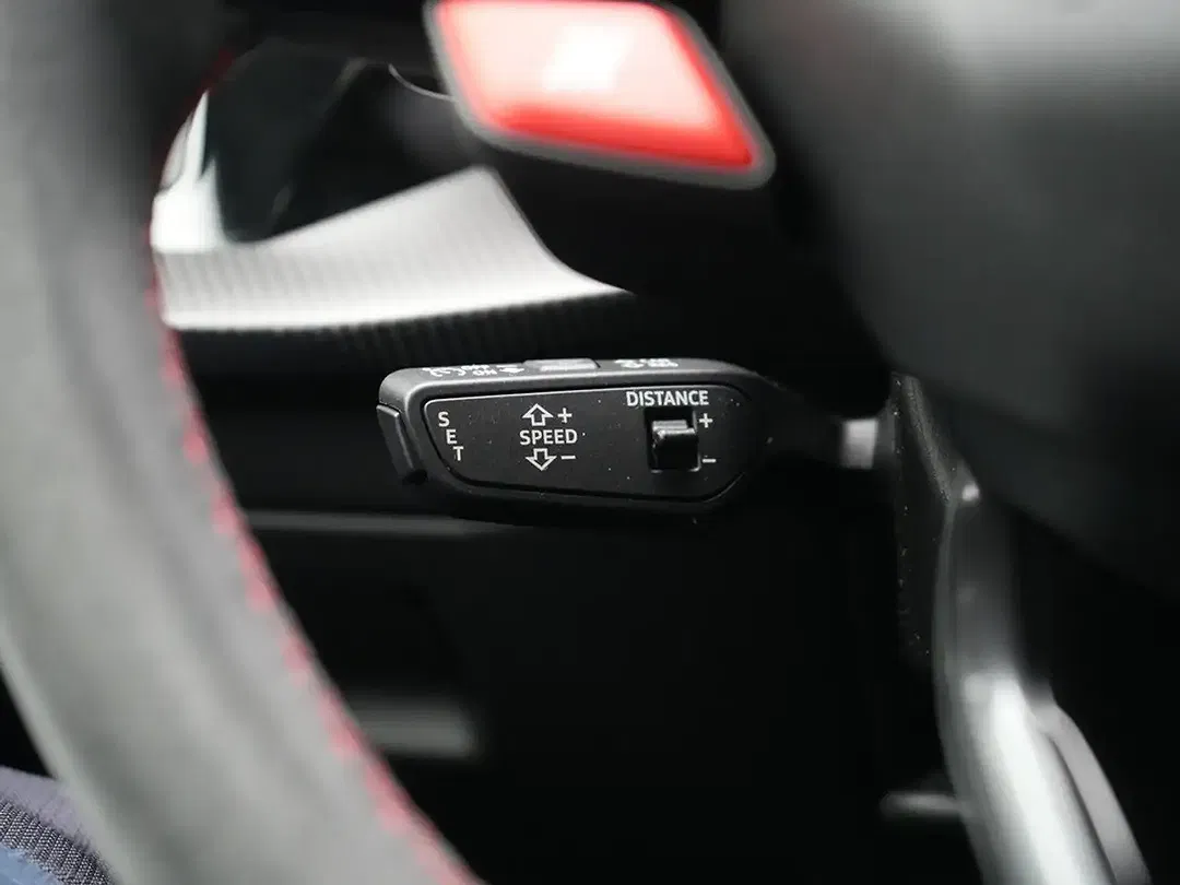 Audi RS3 - Thumbnail 12