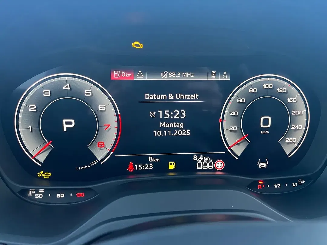 Audi Q2 - Thumbnail 12