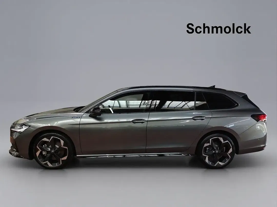Skoda Superb - Thumbnail 2