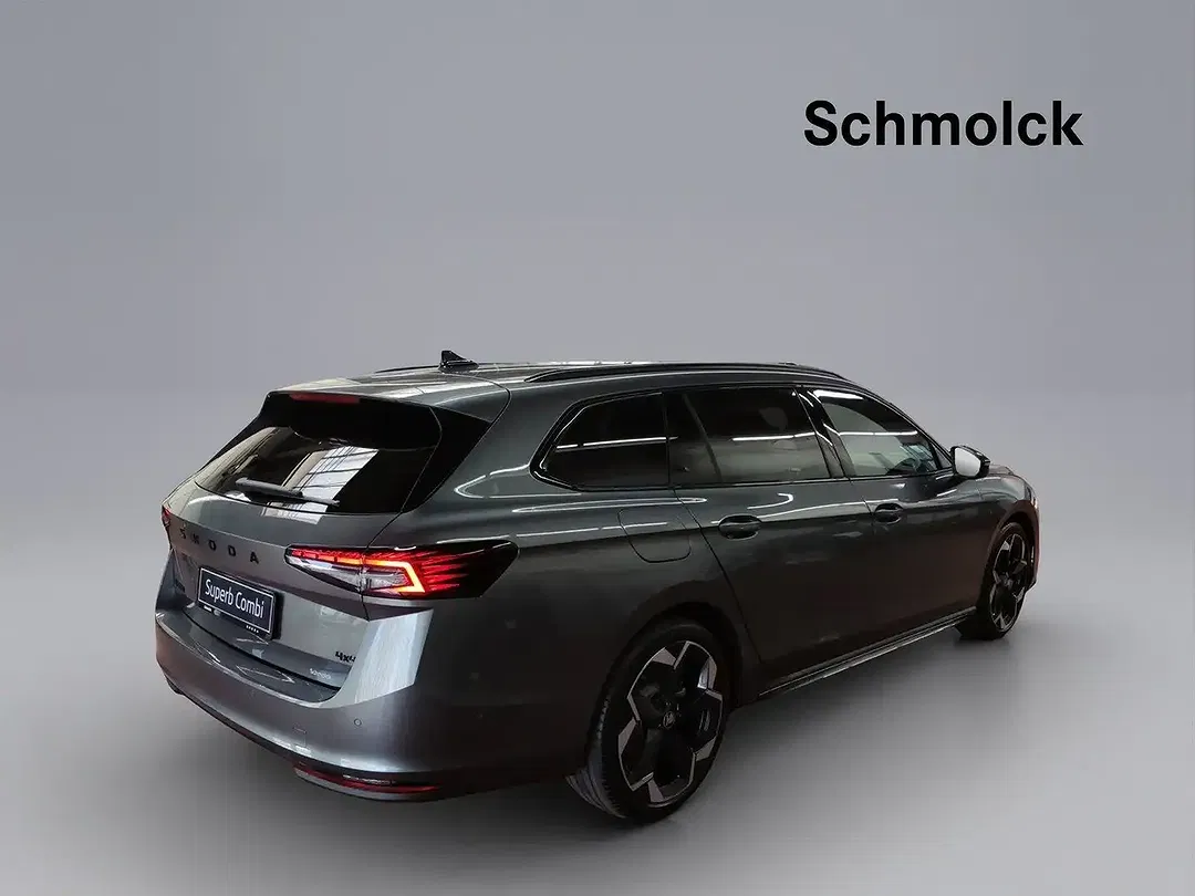 Skoda Superb - Thumbnail 4