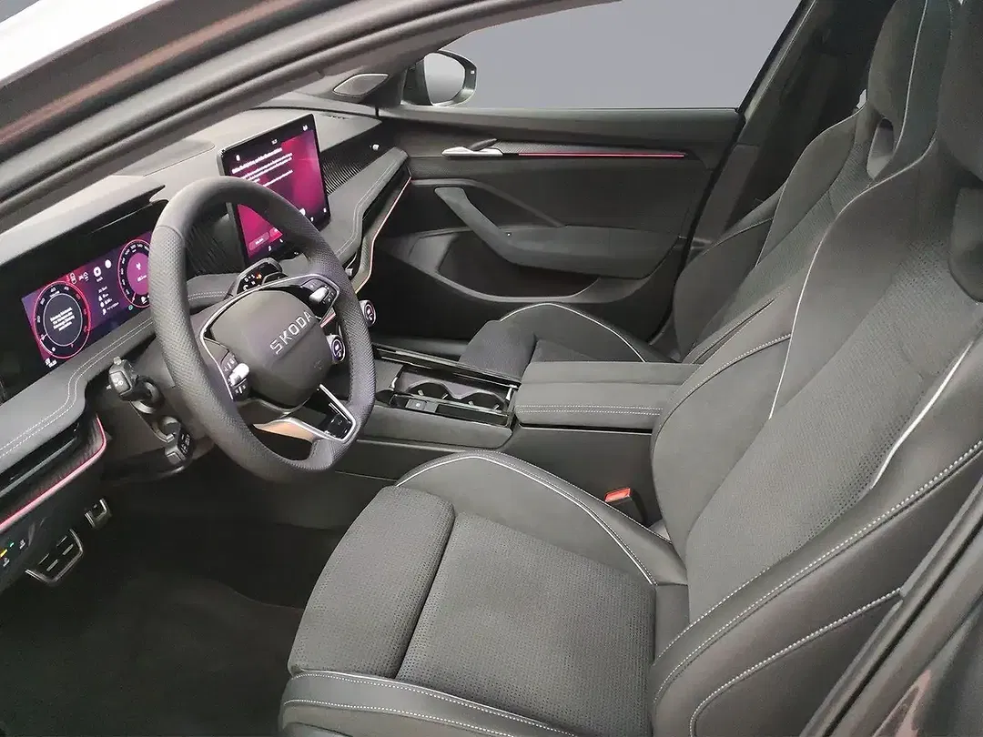 Skoda Superb - Thumbnail 6
