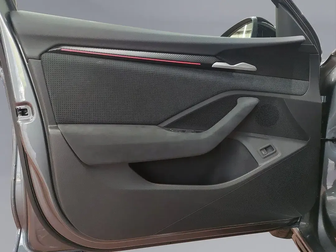 Skoda Superb - Thumbnail 8