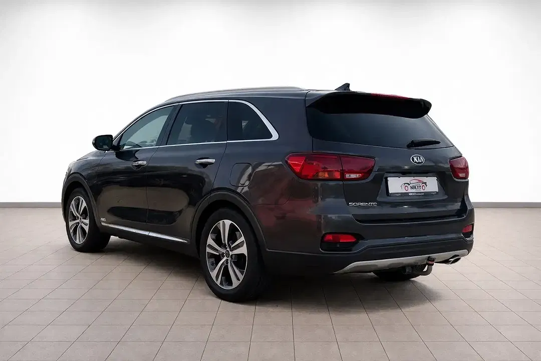 Kia Sorento - Thumbnail 6