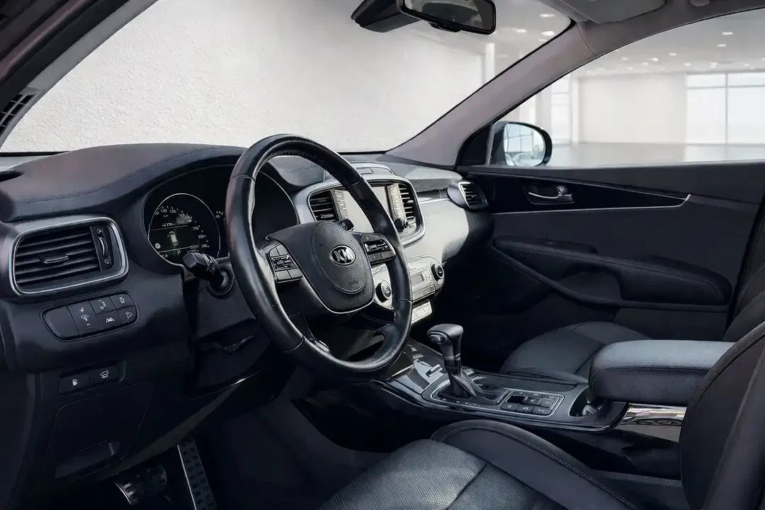 Kia Sorento - Thumbnail 7
