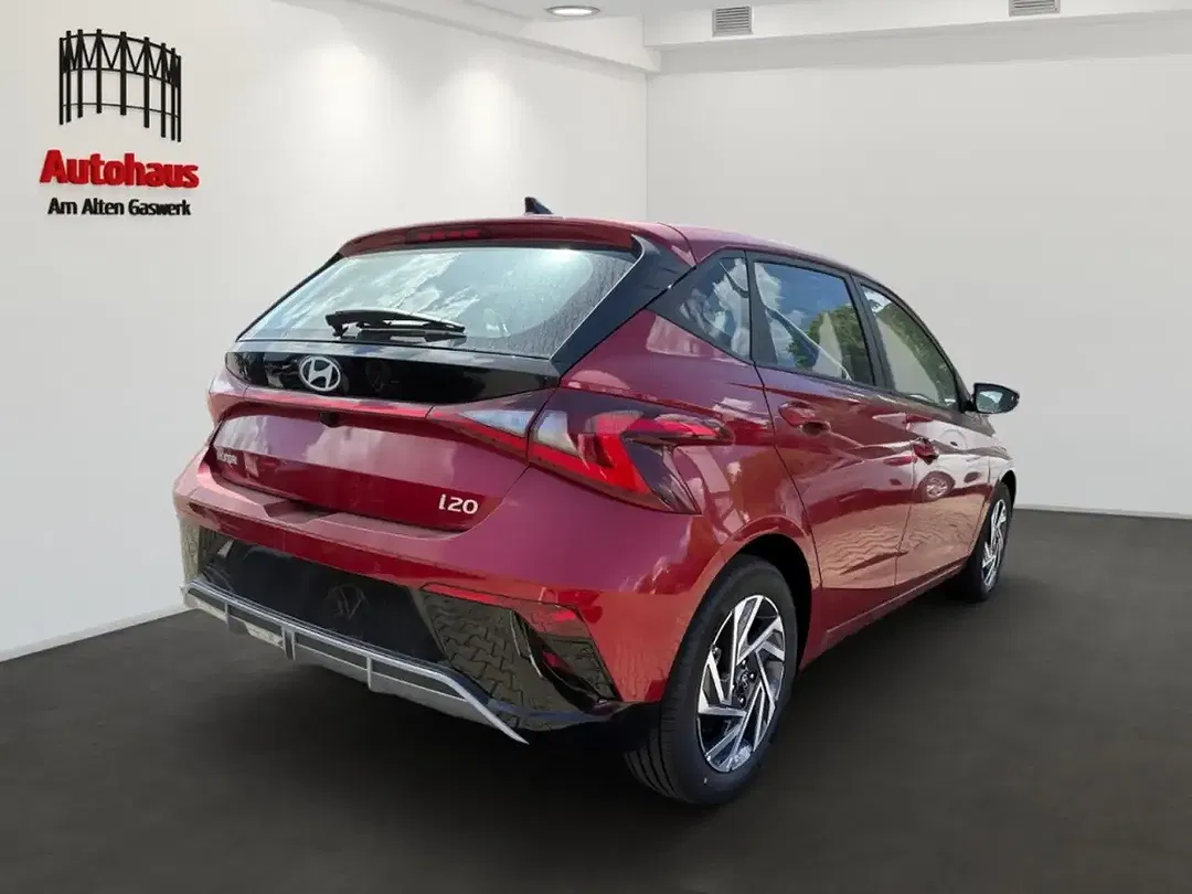 Hyundai i20 - Thumbnail 3