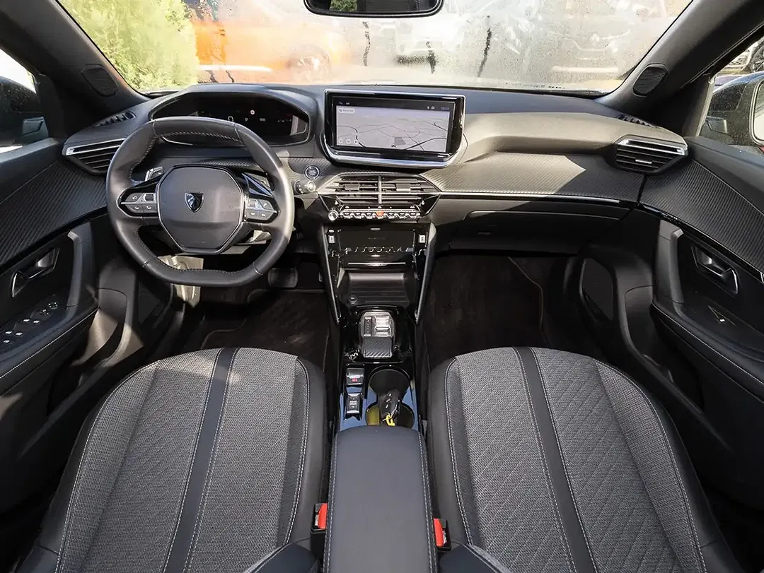 Peugeot 2008 - Thumbnail 10