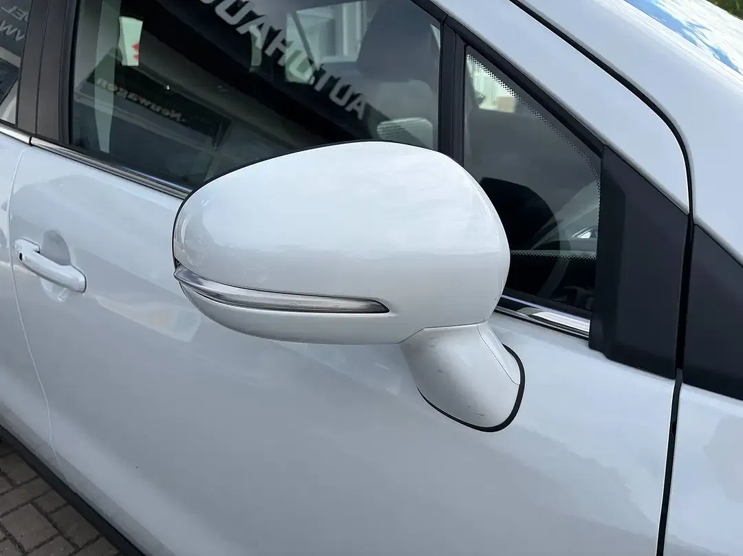 Suzuki S-Cross - Thumbnail 10