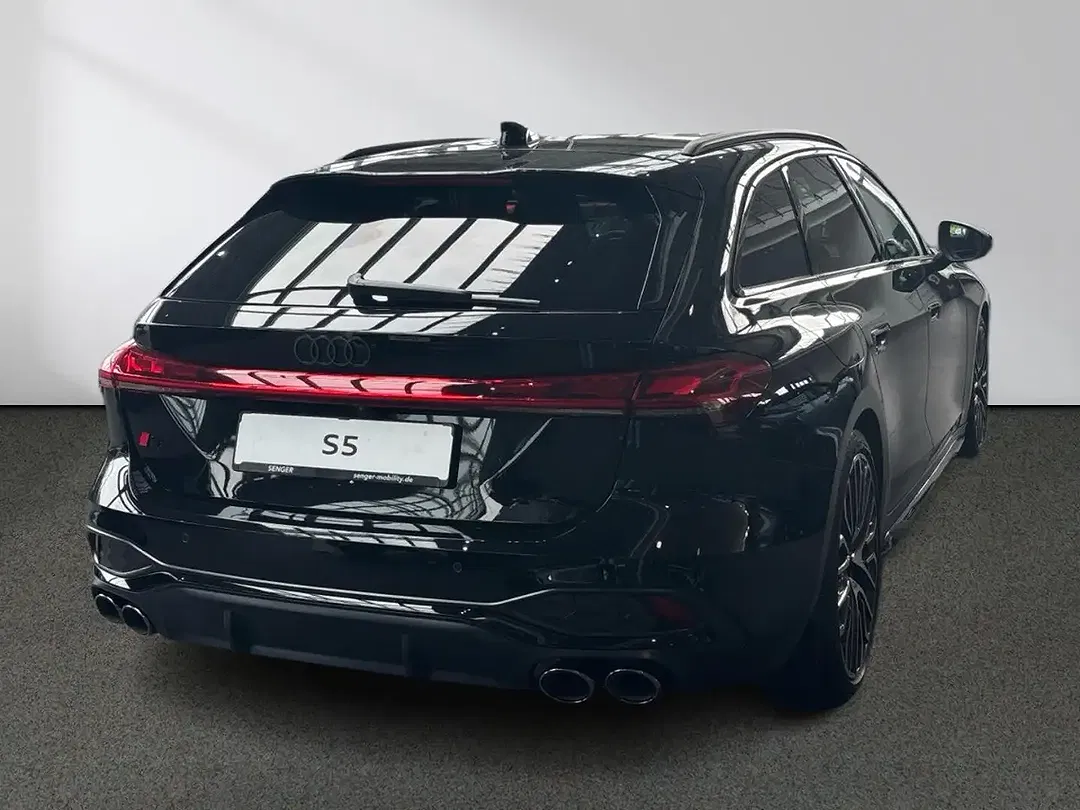 Audi S5 - Thumbnail 2