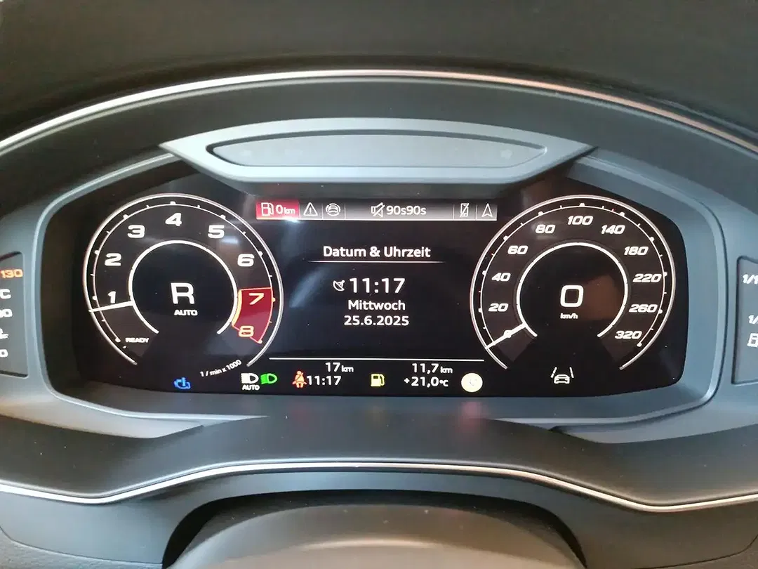 Audi RS6 - Thumbnail 11