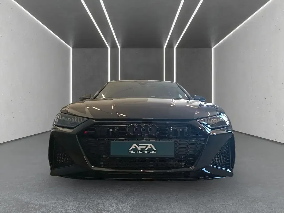 Audi RS6 - Thumbnail 4