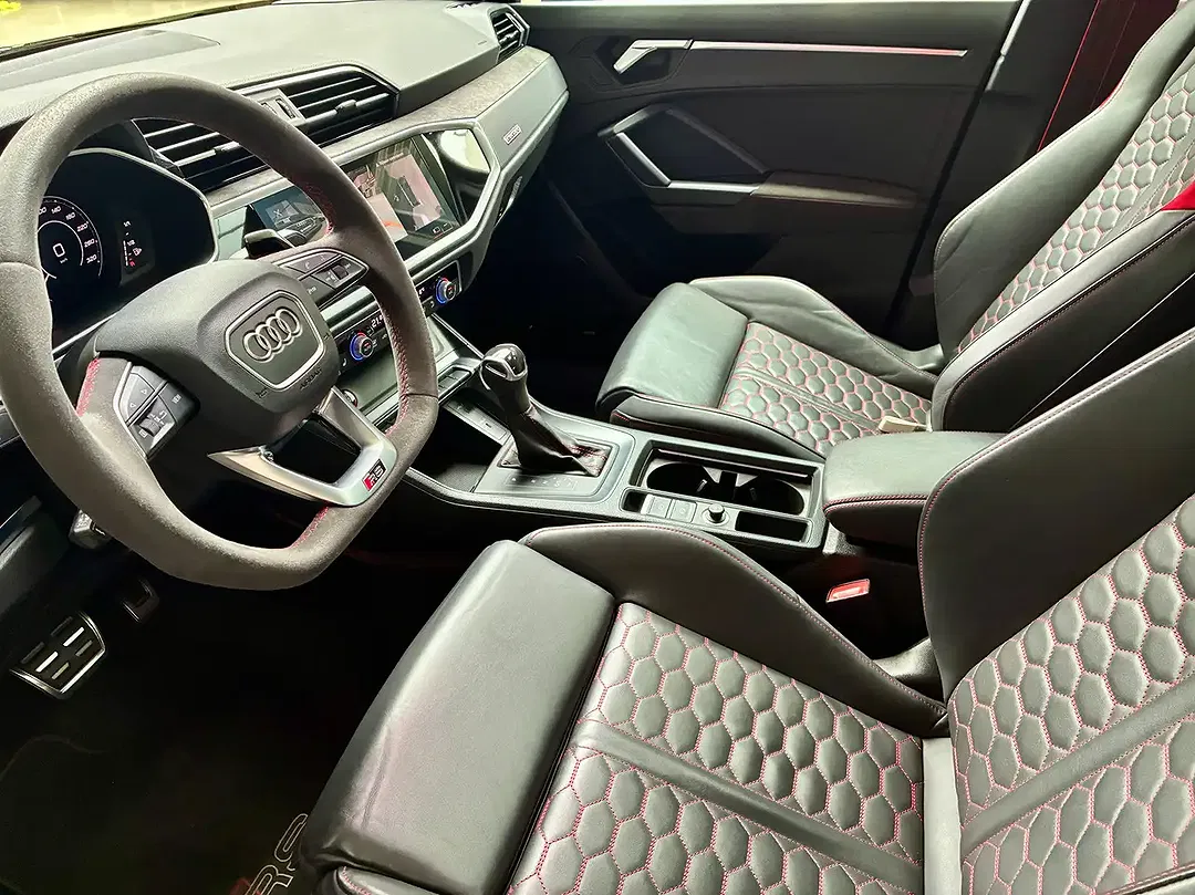 Audi RS Q3 - Thumbnail 10