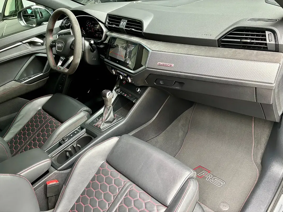 Audi RS Q3 - Thumbnail 11