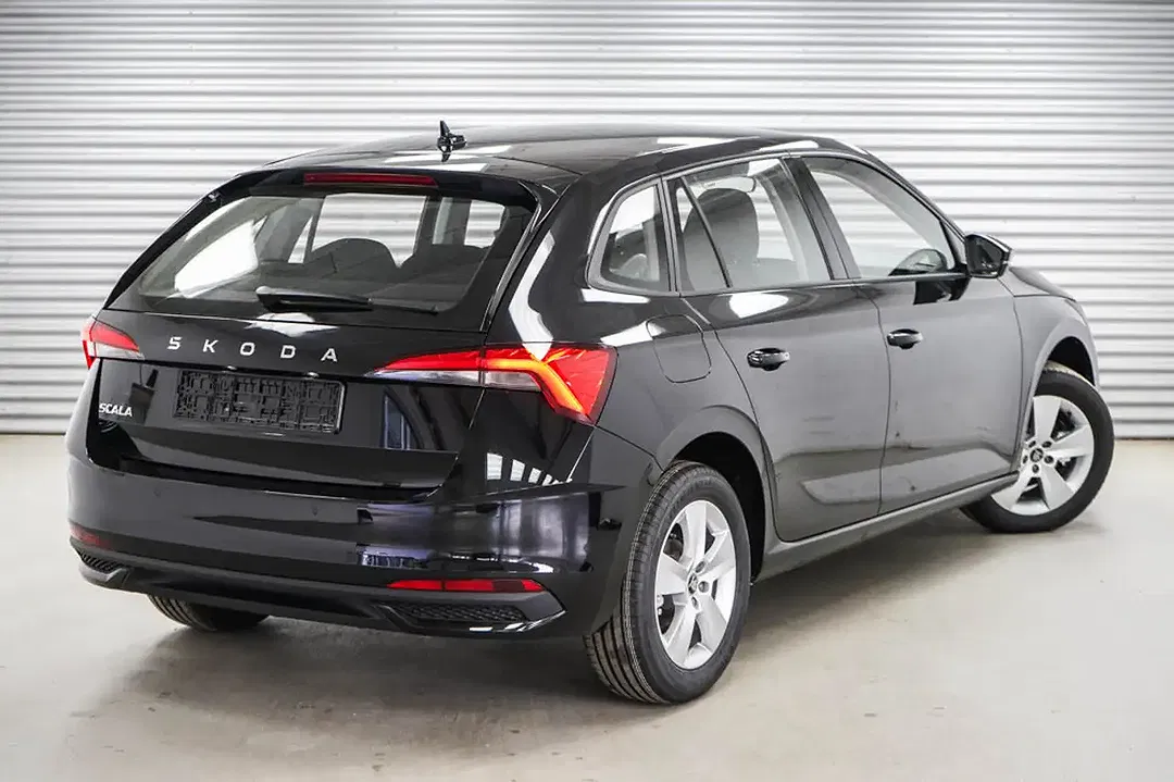 Skoda Scala - Thumbnail 3