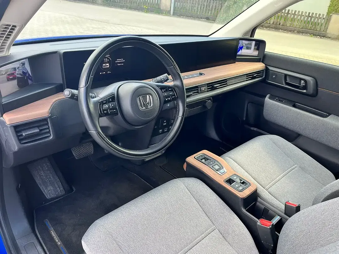 Honda e - Thumbnail 11