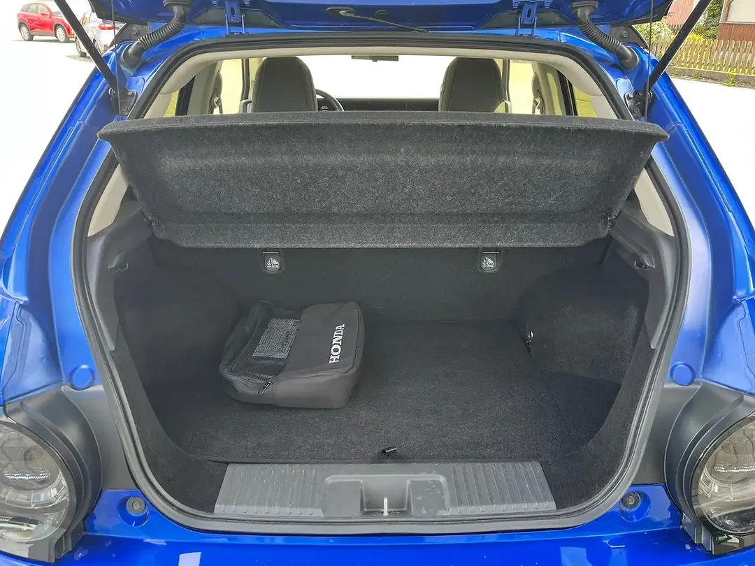 Honda e - Thumbnail 18
