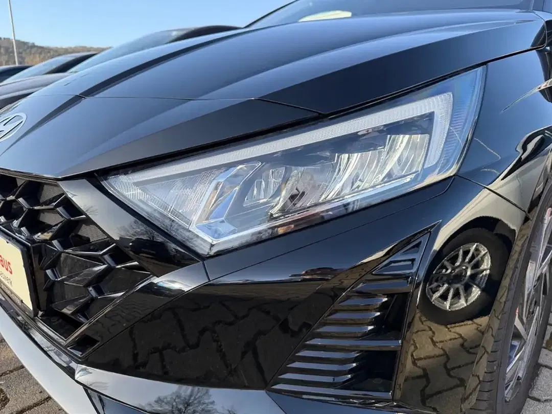 Hyundai i20 - Thumbnail 5