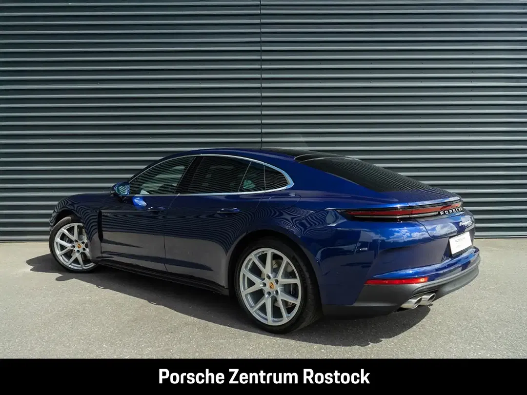 Porsche Panamera - Thumbnail 3